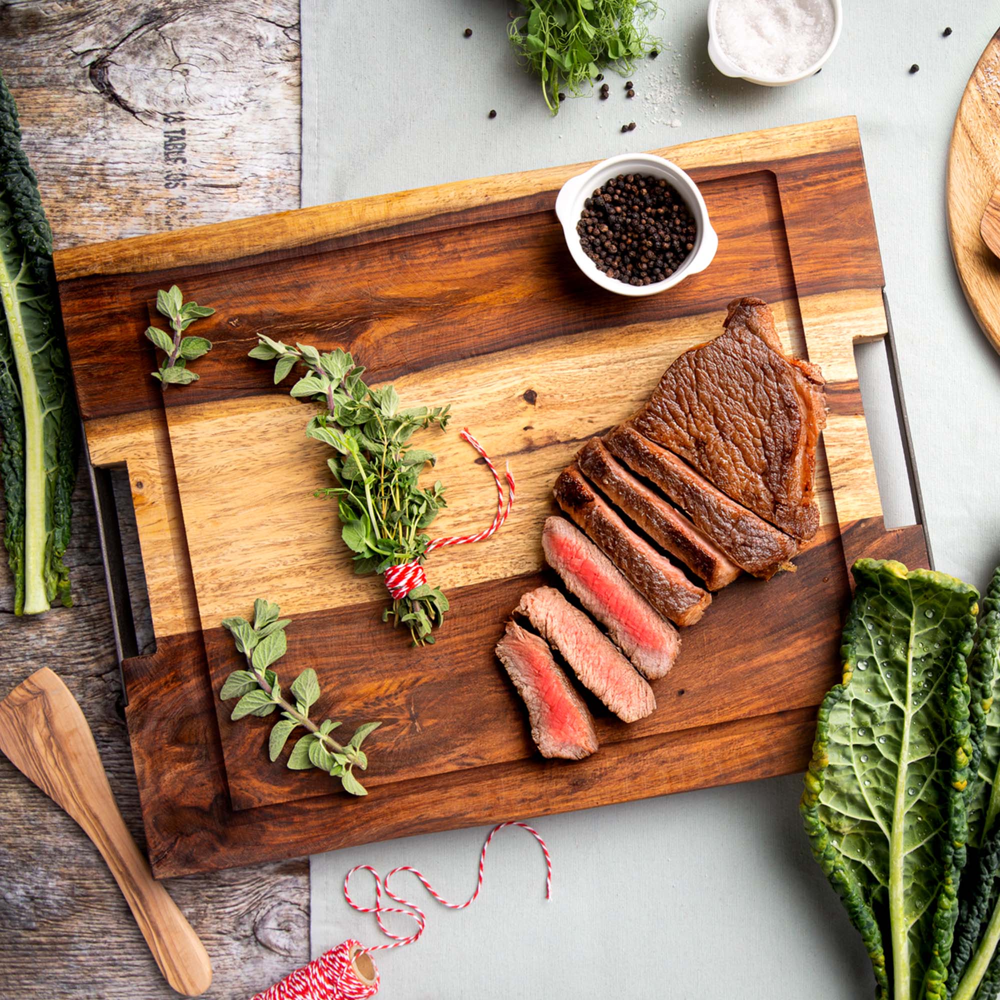 Pure Rose Wood Steakplank sapgoot en handvatten 45 x 35 cm