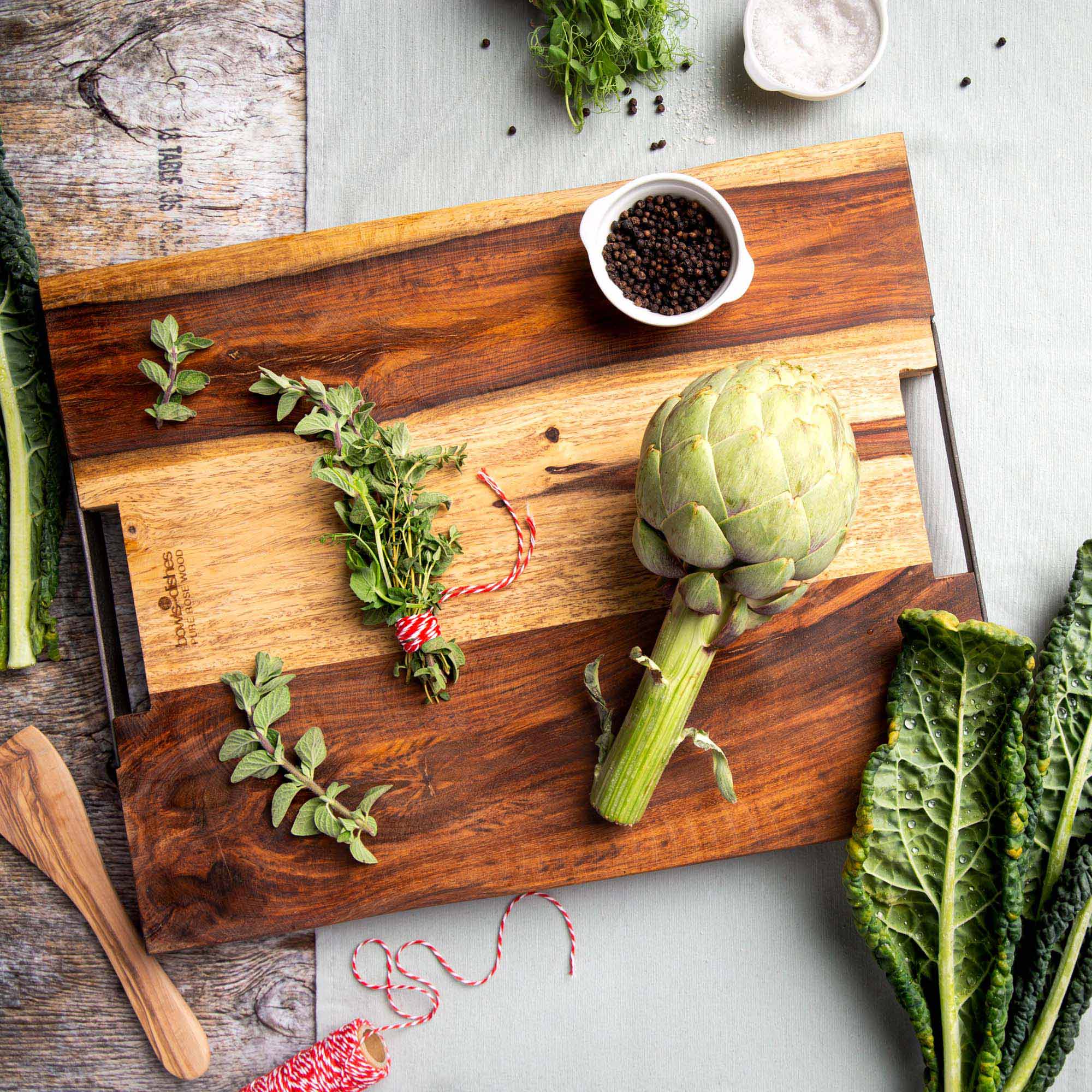 Pure Rose Wood Serveerplank 2 metalen handvatten 50 x 40 cm