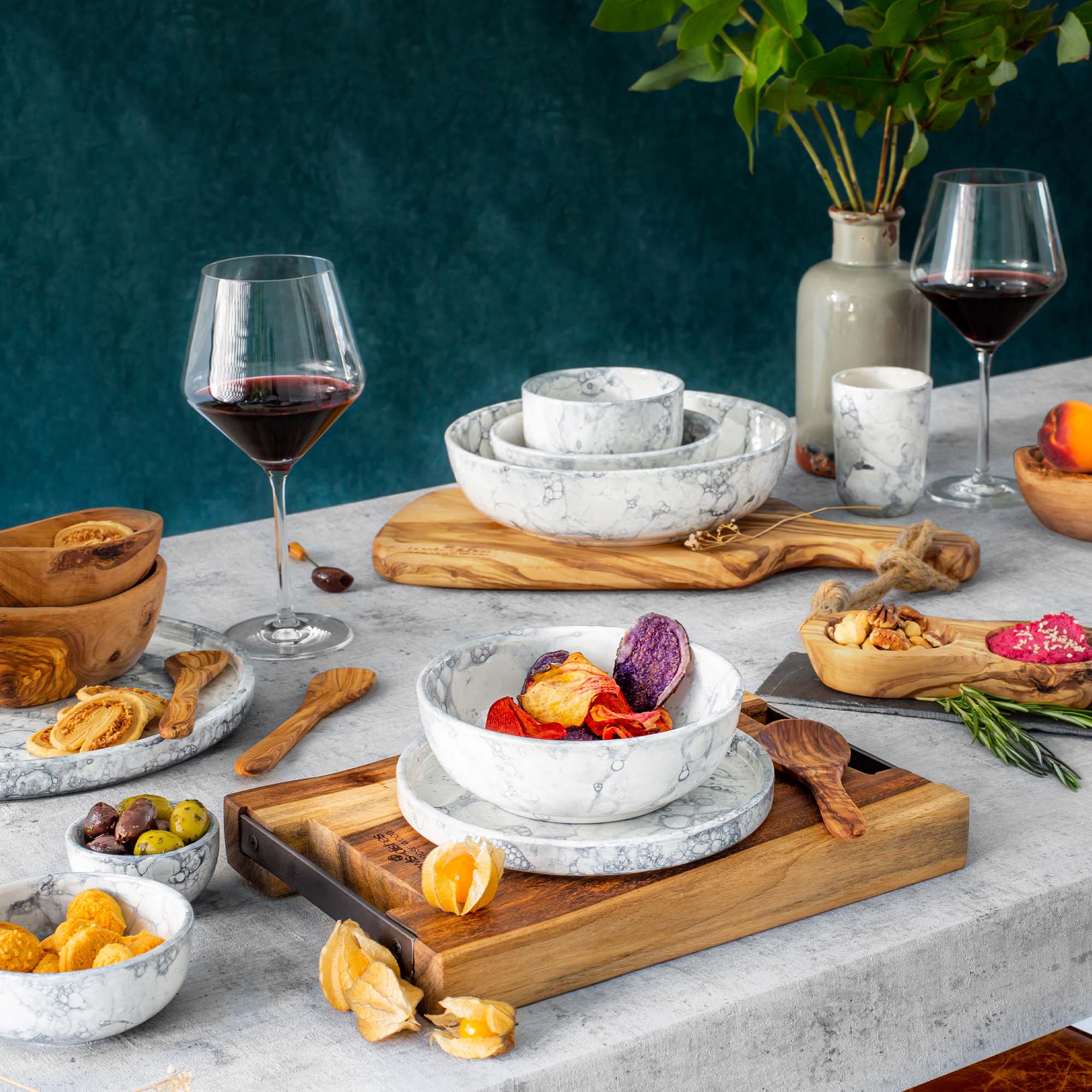 Pure Rose Wood Serveerplank 2 metalen handvatten 40 x 30 cm