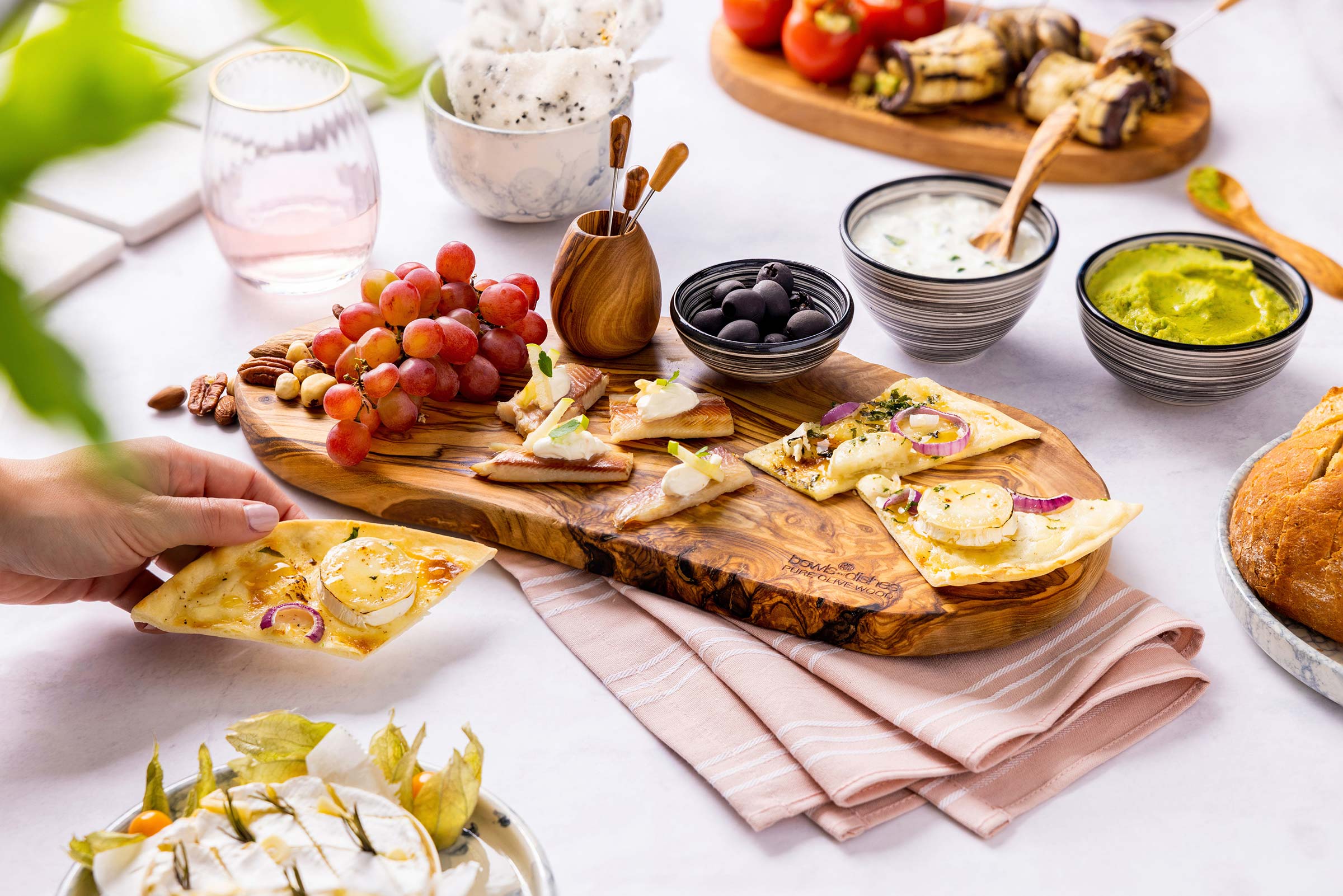 Pure_Olive_Wood_Borreltijd_Angle