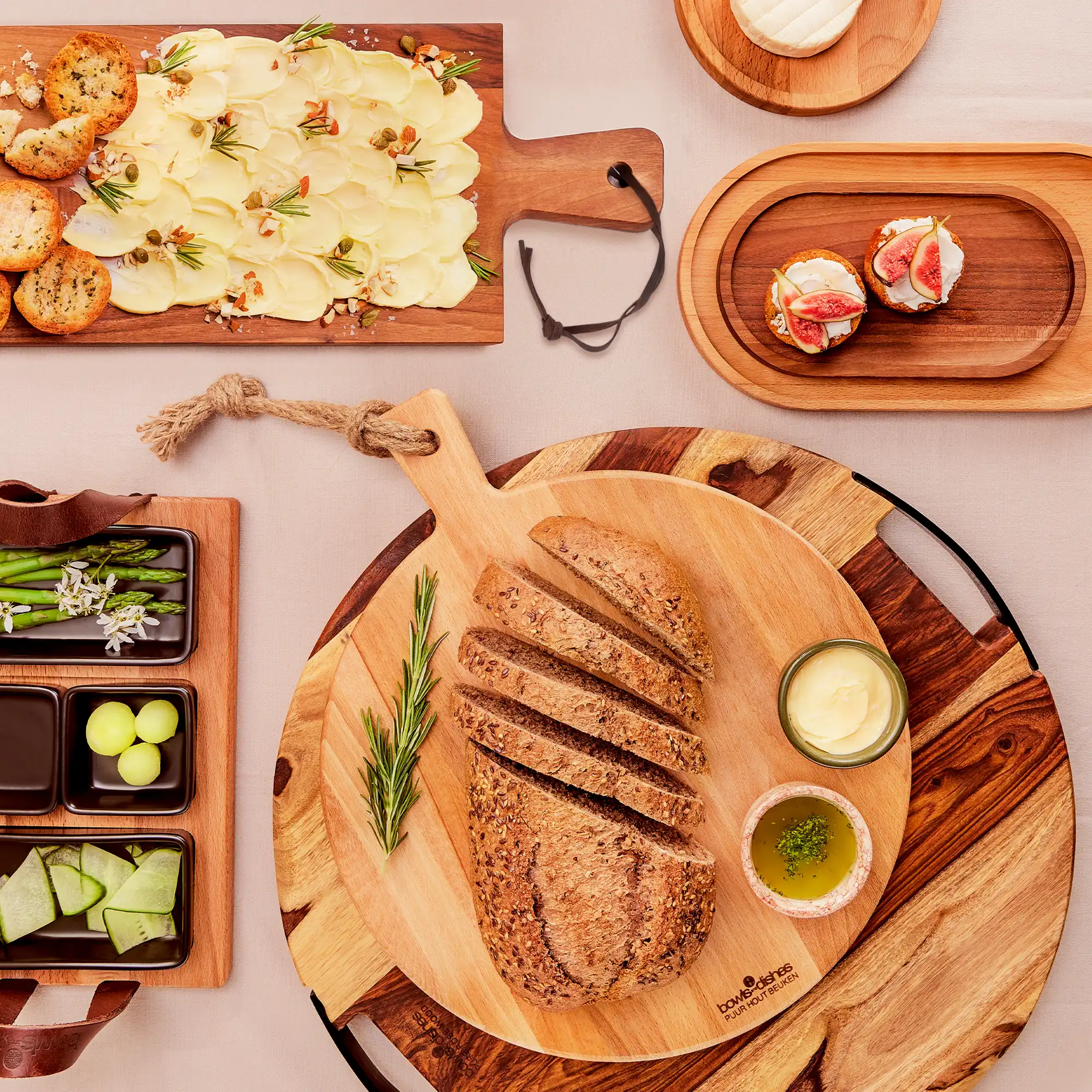 Bowls-Dishes-homepage-houten-serveerplanken Bowls-Dishes-homepage-houten-serveerplanken