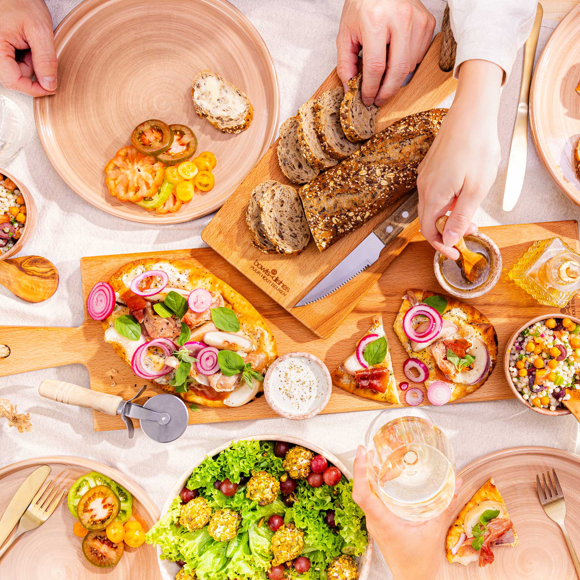 Mano Bord 28 cm terra