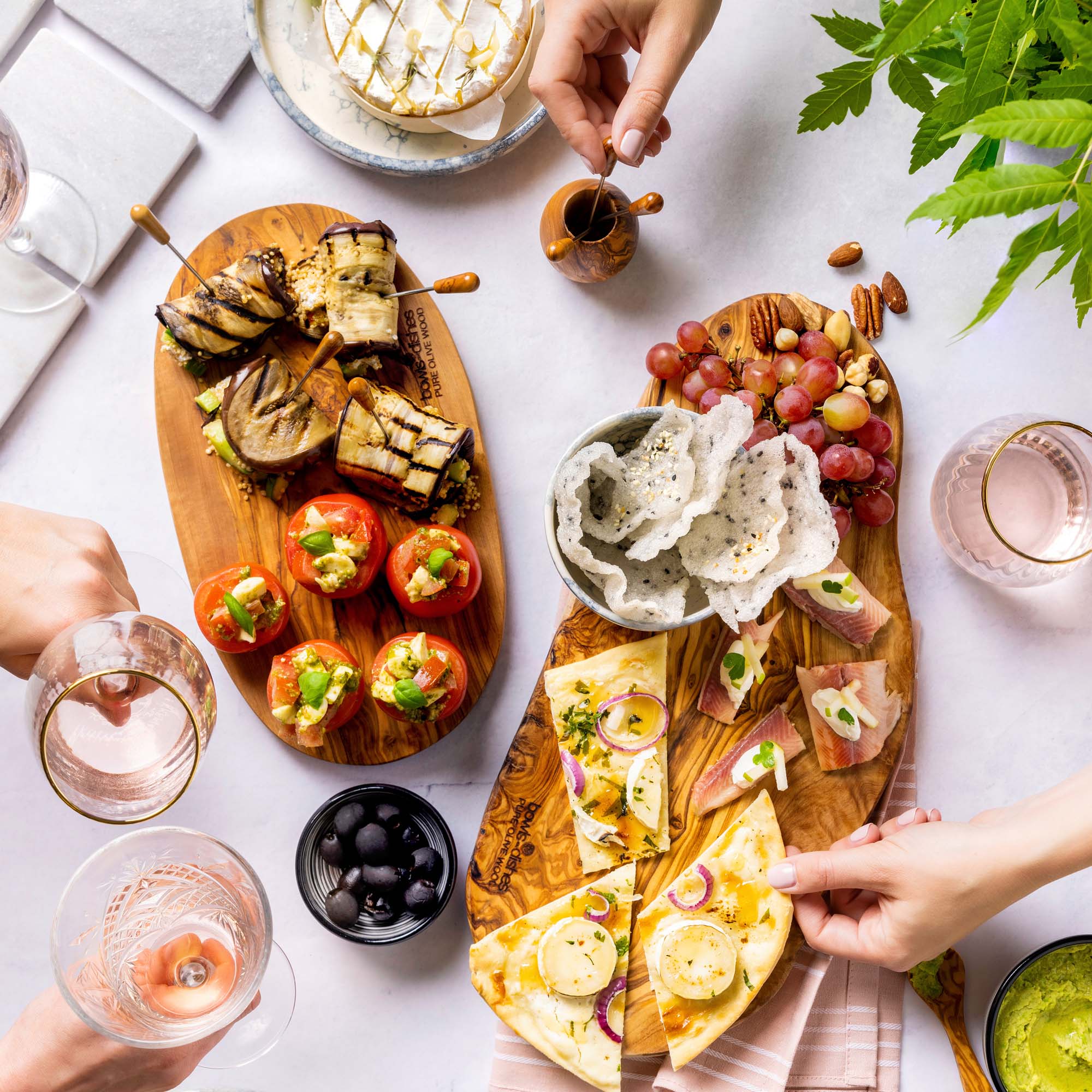 Olijfhouten Plank Ovaal 30 cm dikte 2 cm