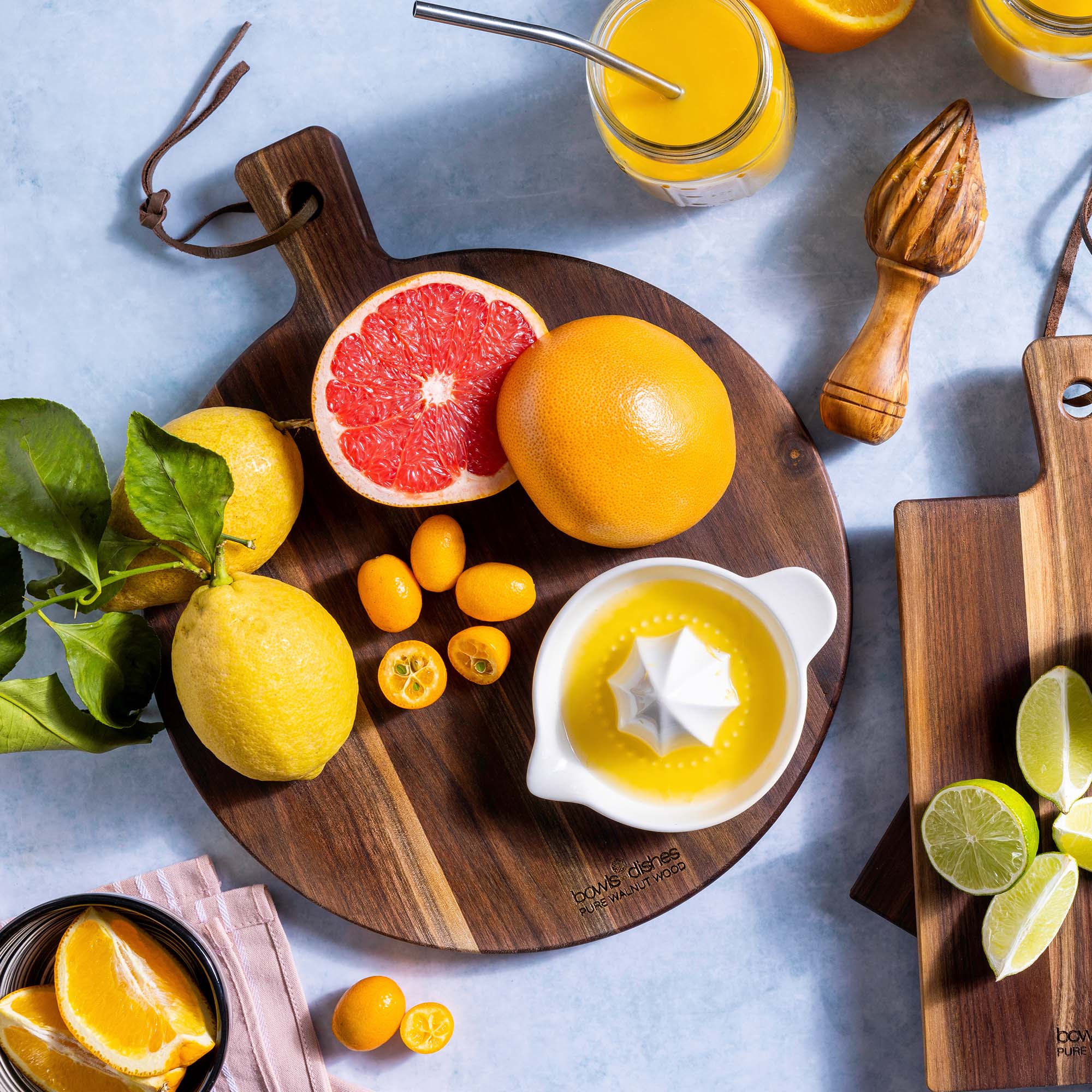 Pure Walnut Wood Serveerplank rond Ø 30 x 1,8 cm